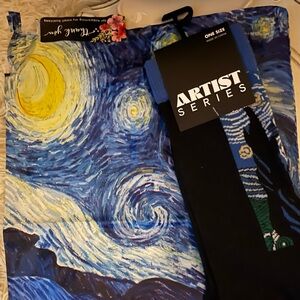 Artist Series Starry Night Art Men Crew Socks size 9-13 new